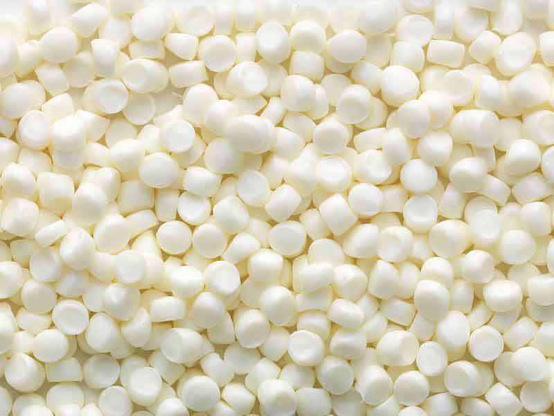 Compoundier-Technologie – Herstellung gelblicher Granulate aus PET oder PBT